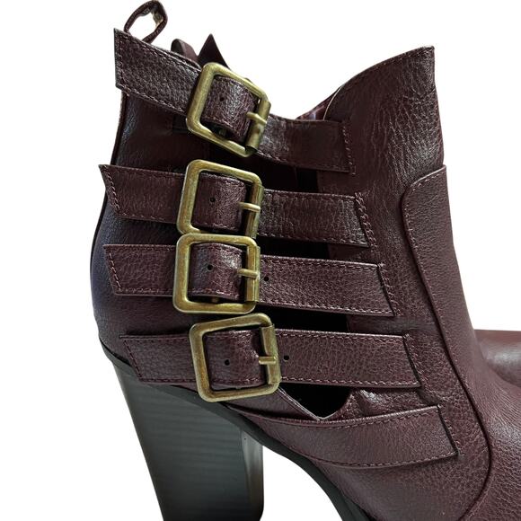 Wild Diva Dominic Buckle Heel Booties Size 8 Western Trendy Colorful Bohemian - Picture 2 of 9